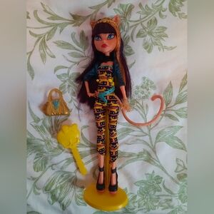 Monster High Doll- Cleo de Nile Freaky Fusion